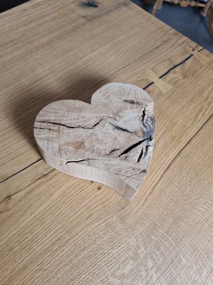 Herz aus Holz
