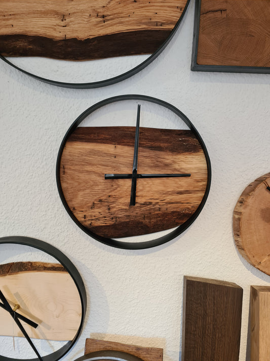 Wanduhr Eiche | Holz & Metall | Rund | Klein 35 cm